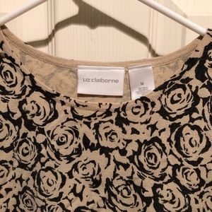 Liz Claiborne stretch knit top